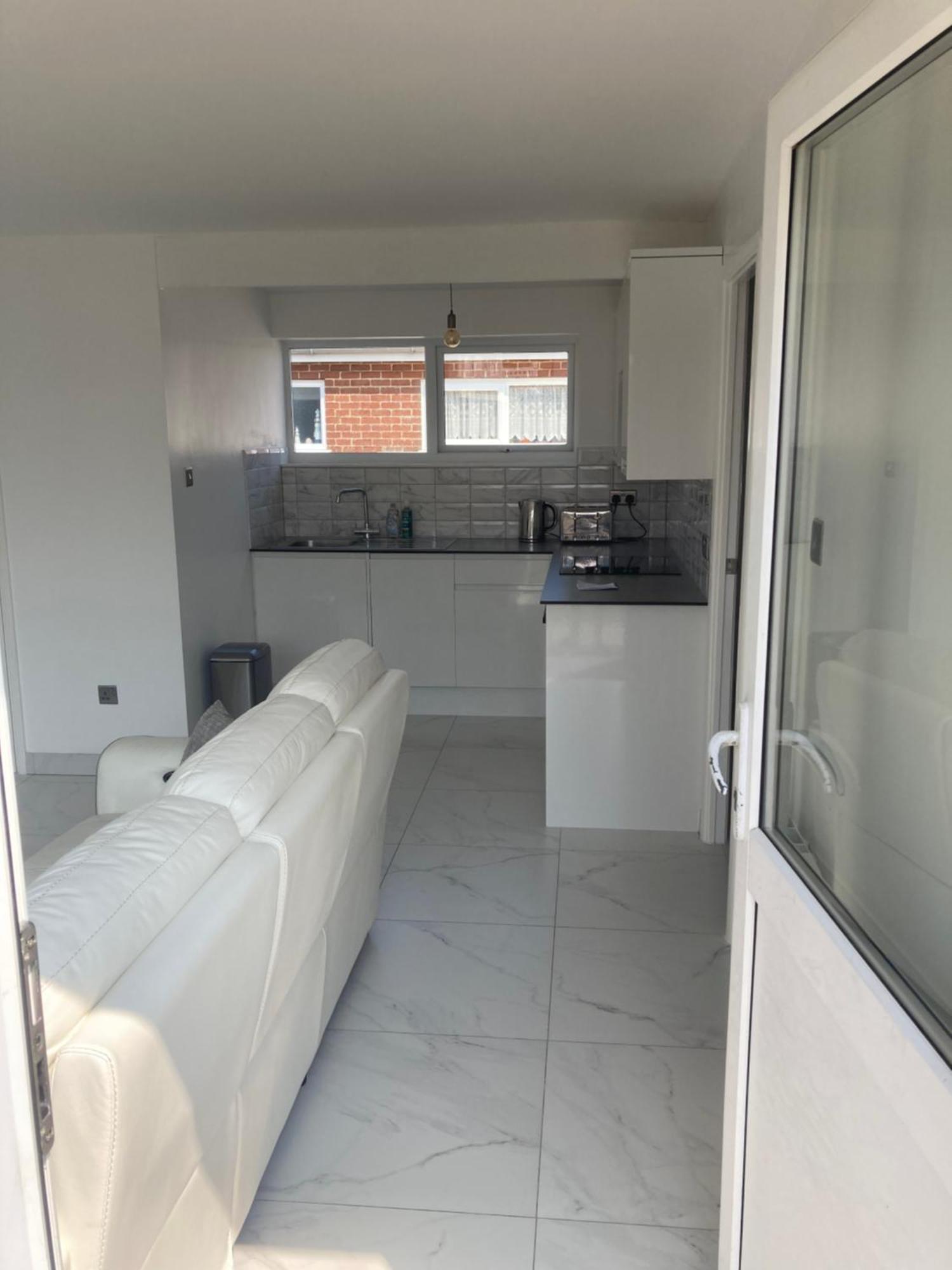 2 Bed Chalet Romney Sands Greatstone Экстерьер фото